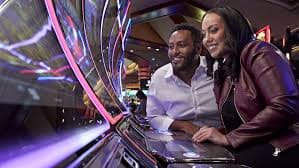 Live casino dealer table on apexslot platform